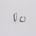 Load image into Gallery viewer, Amelia Huggie Earring
