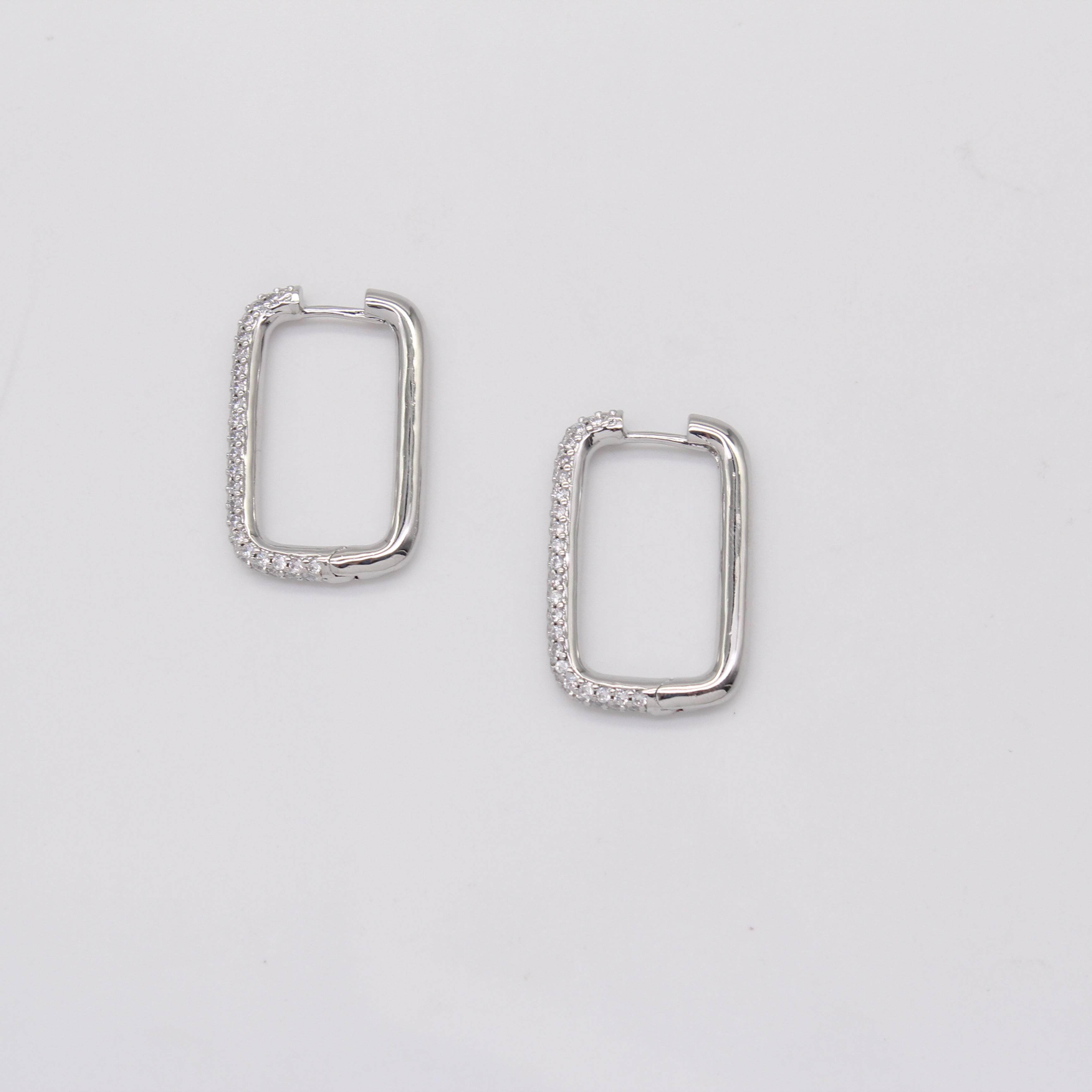 Amelia Huggie Earring